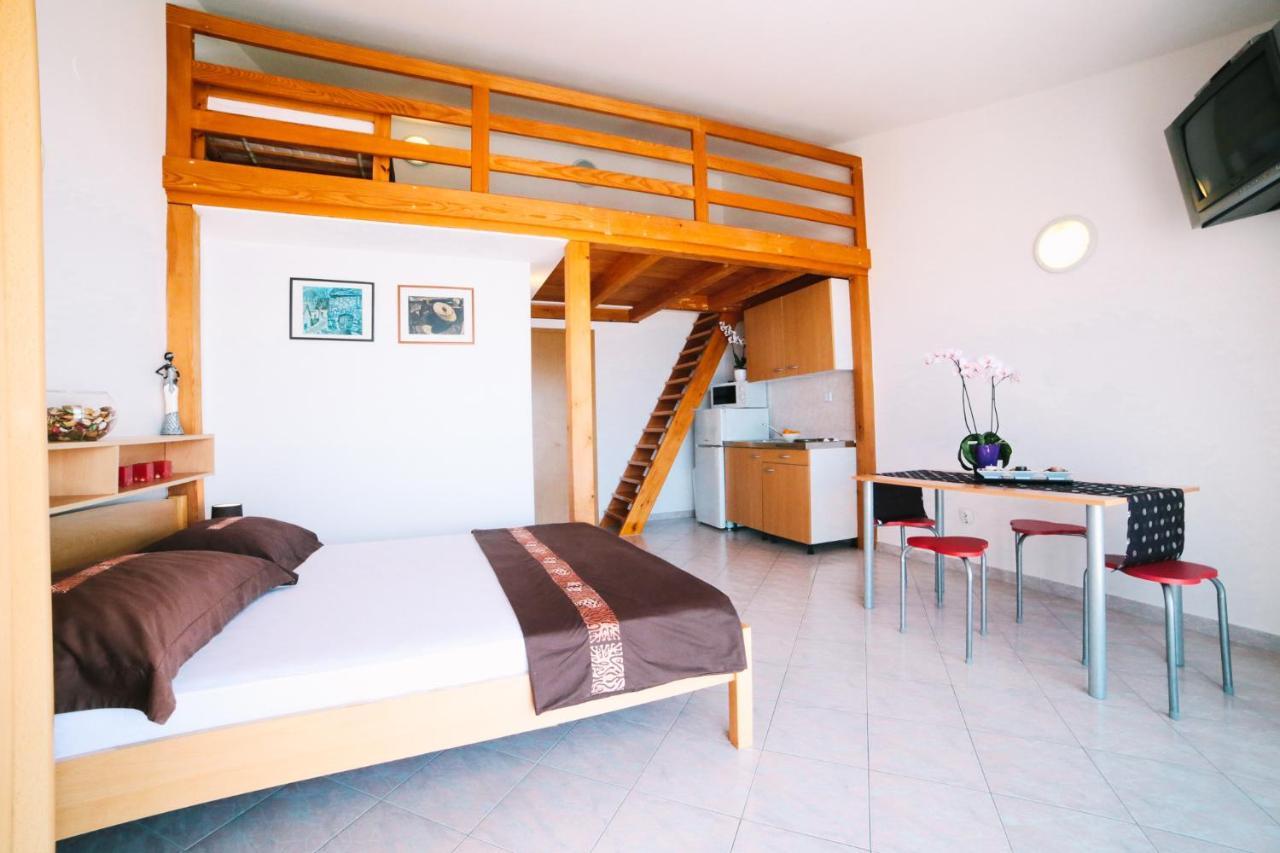 Villa Brigita Omis Luaran gambar